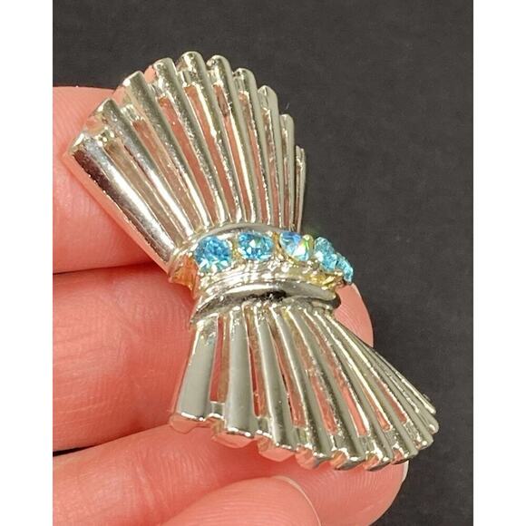 Vintage Mid-Century Wheat Sheaf Silver Tone Blue Rhinestone Brooch Pin - Picture 5 of 13
